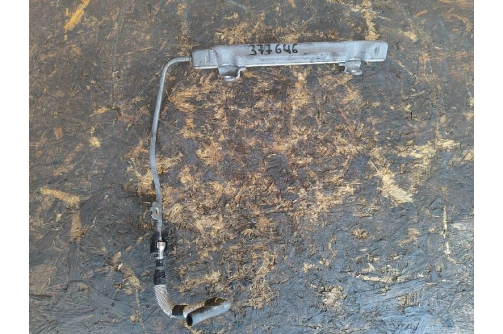 23814-37060 | Szyna paliwowa TOYOTA PRIUS - 30 09-17 (377646)