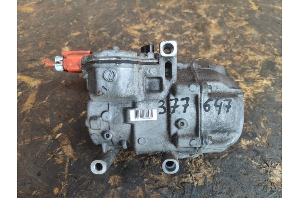 88370-47060 | Kompresor klimatyzacji TOYOTA PRIUS - 30 09-17 (377647)