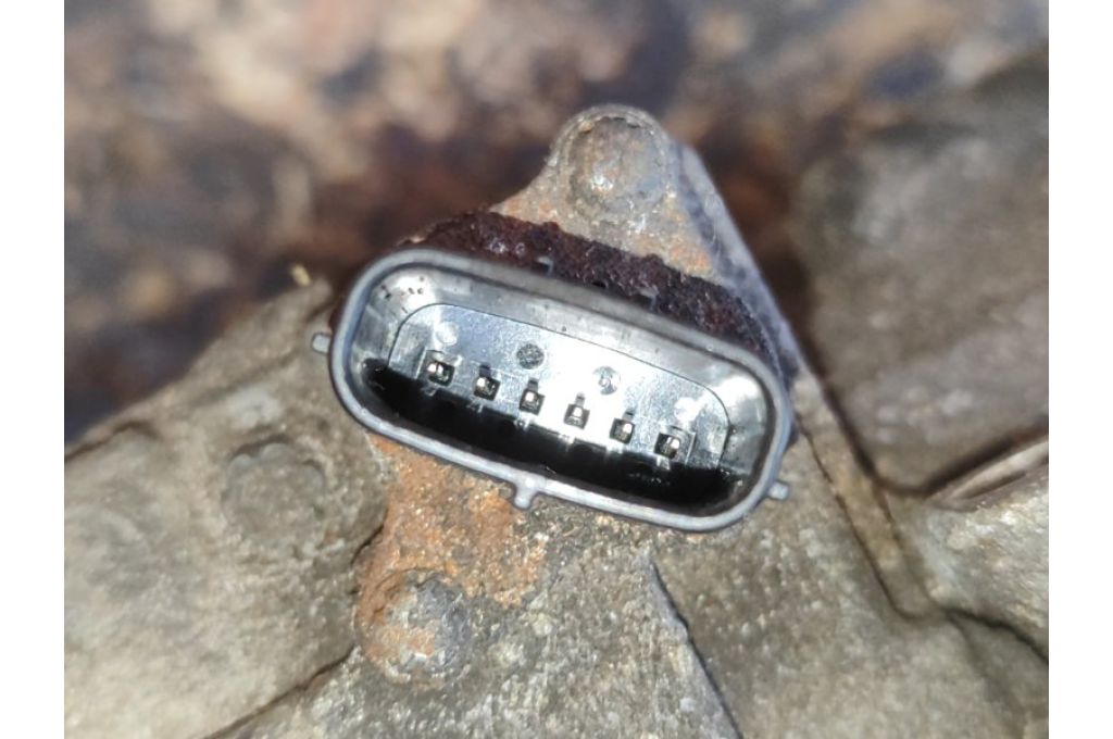 88370-47060 | Kompresor klimatyzacji TOYOTA PRIUS - 30 09-17 (377647) - Zdjęcie 3