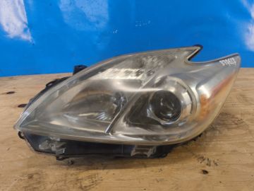 Reflektor Lampa przednia lew. TOYOTA PRIUS - 30 09-17