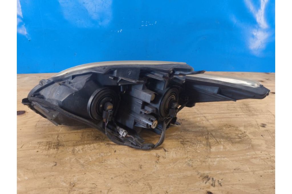 81130-47211 | Reflektor Lampa przednia praw. TOYOTA PRIUS - 30 09-17 (377658) - Zdjęcie 4