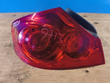 Lampa Tylna lew. INFINITI G25/G35/G37/Q40 06-14