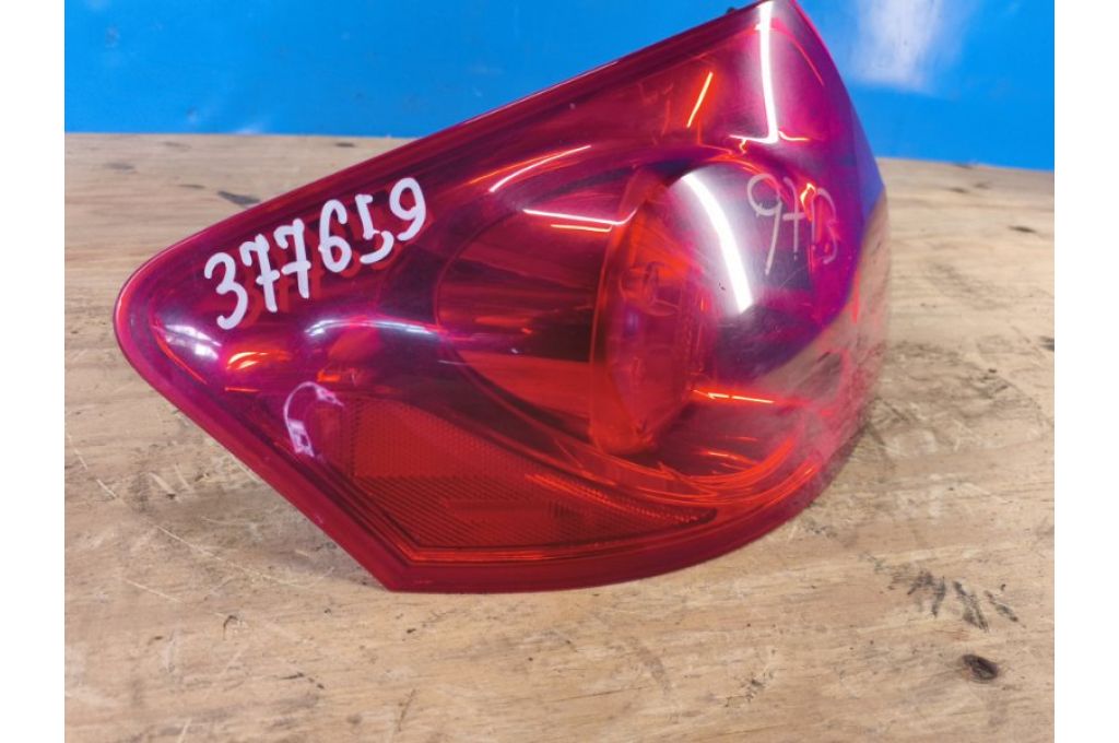 26555JK60B | Lampa Tylna lew. INFINITI G25/G35/G37/Q40 06-14 (377659) - Zdjęcie 2