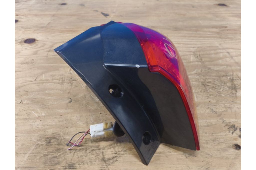 8330A692 | Lampa Tylna praw. MITSUBISHI ASX / OUTLANDER SPORT 10-21 (377661) - Zdjęcie 5