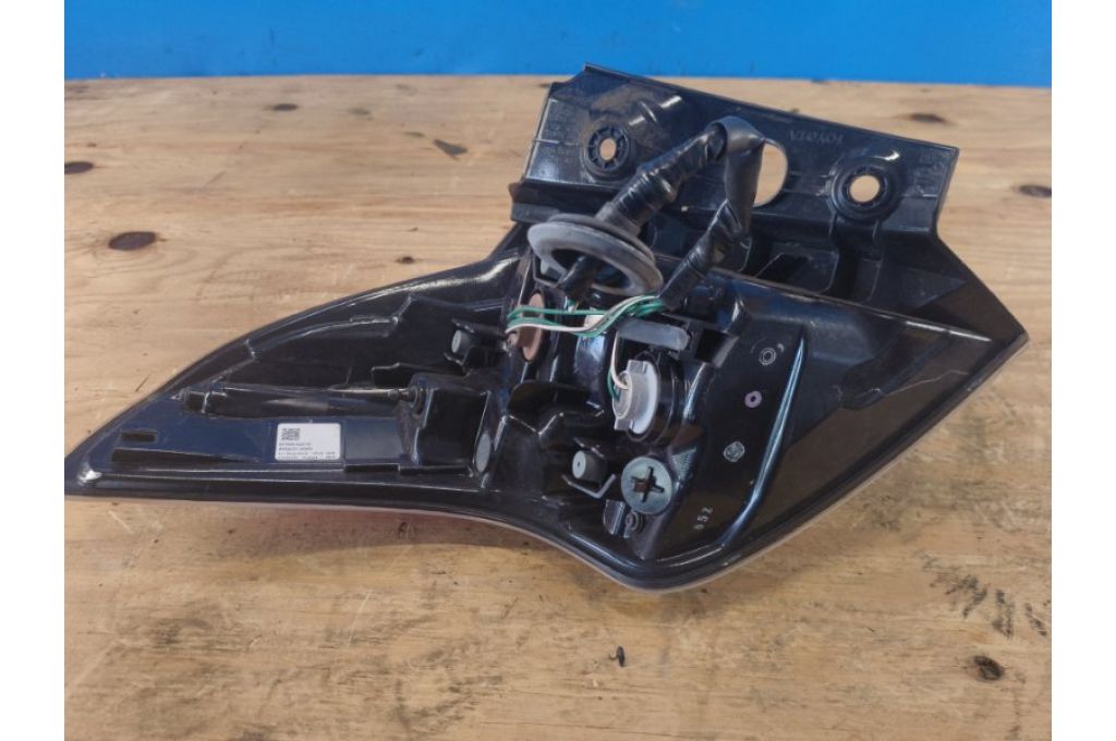 8155142210 | Lampa Tylna praw. TOYOTA RAV4 13-19 (377722) - Zdjęcie 6