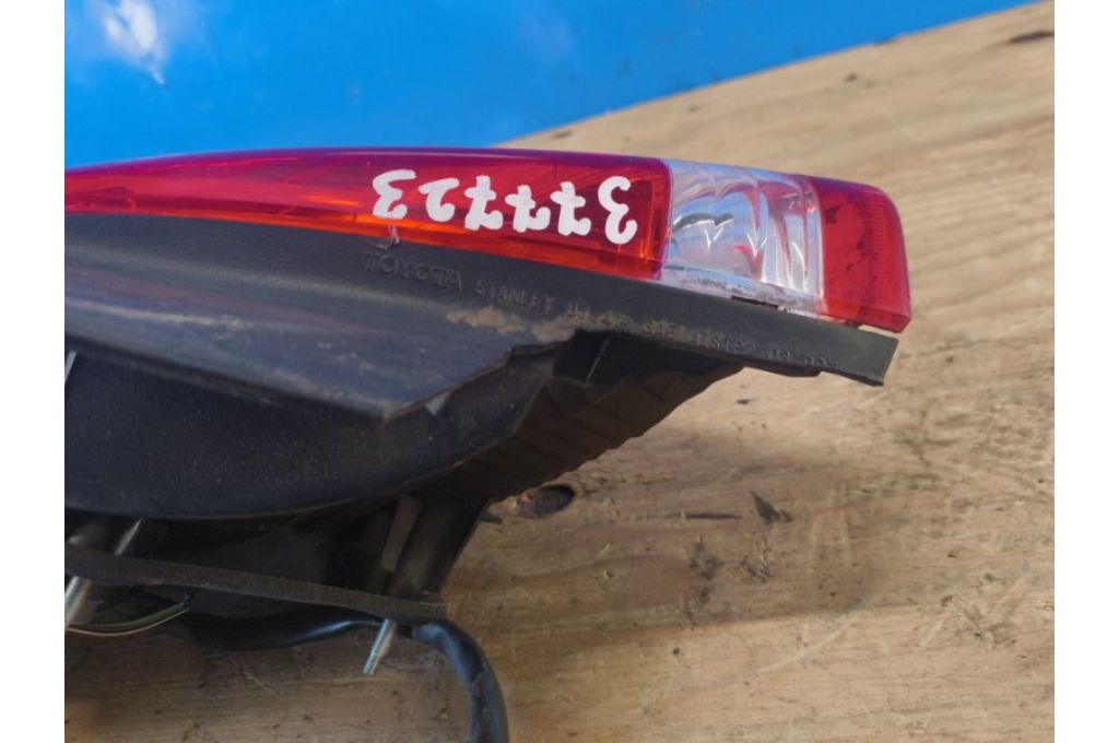 81550AC090 | Lampa Tylna praw. TOYOTA AVALON 05-12 (377723) - Zdjęcie 5