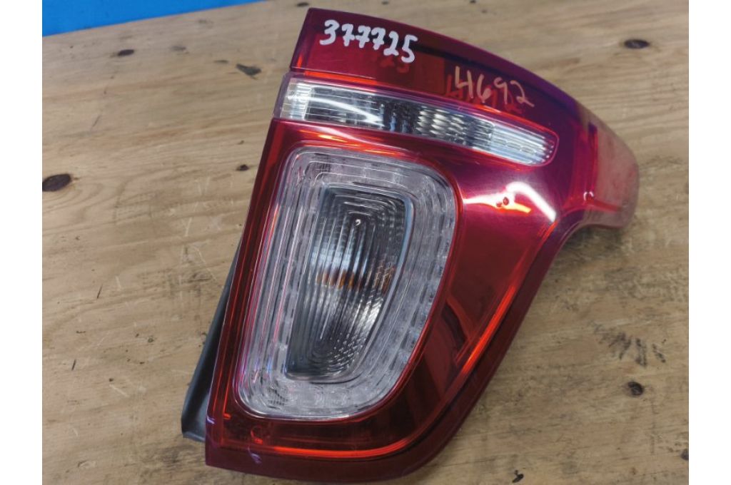 BB5Z-13404-C | Lampa Tylna praw. FORD EXPLORER 10-20 (377725) - Zdjęcie 2