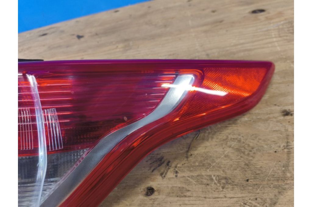 CJ5Z-13404-B | Lampa Tylna praw. FORD ESCAPE 12-19 (377749) - Zdjęcie 2