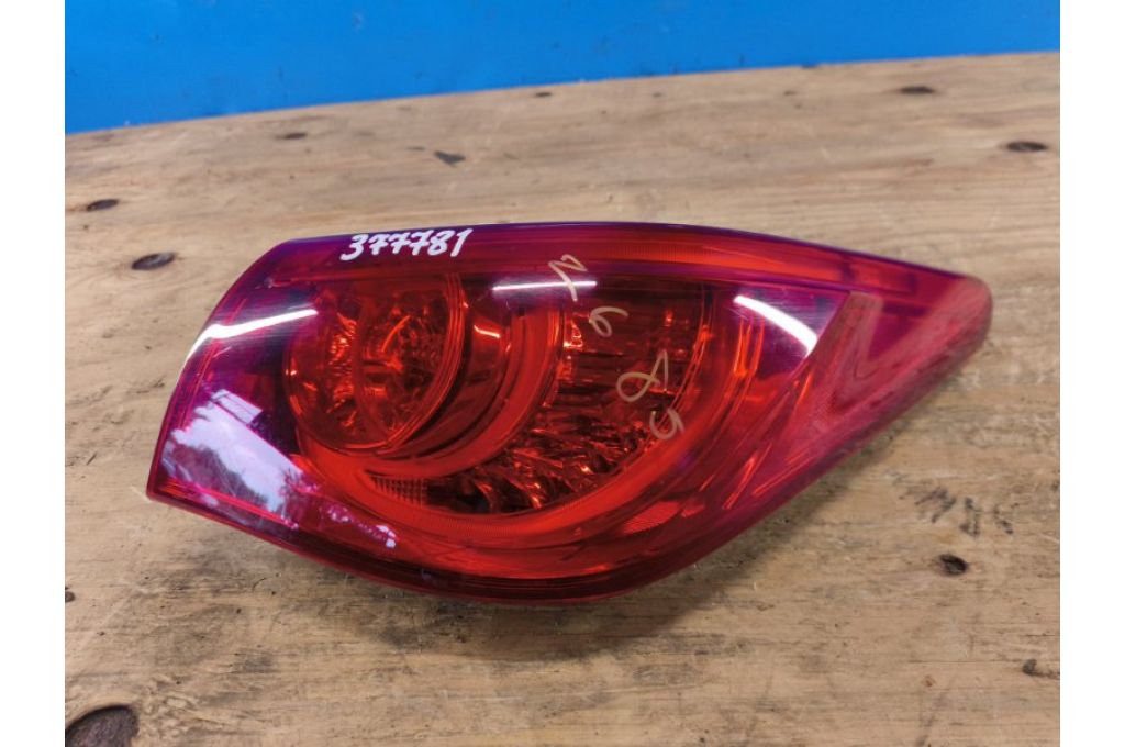 265504HB0B | Lampa Tylna praw. INFINITI Q50 15-20 (377781)