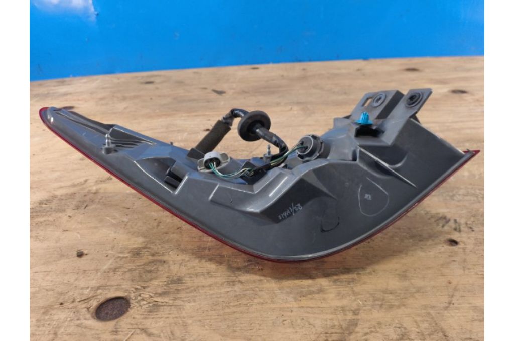 265504HB0B | Lampa Tylna praw. INFINITI Q50 15-20 (377781) - Zdjęcie 6