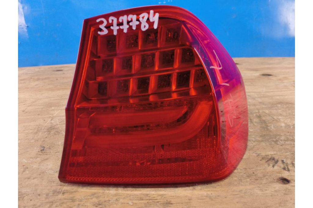 63214871736 | Lampa Tylna praw. BMW 3 SERIES (E90-E93) 2005–2014 (377784)