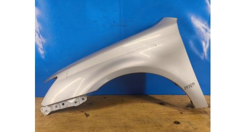 przedni błotnik lew. TOYOTA AVALON 05-12