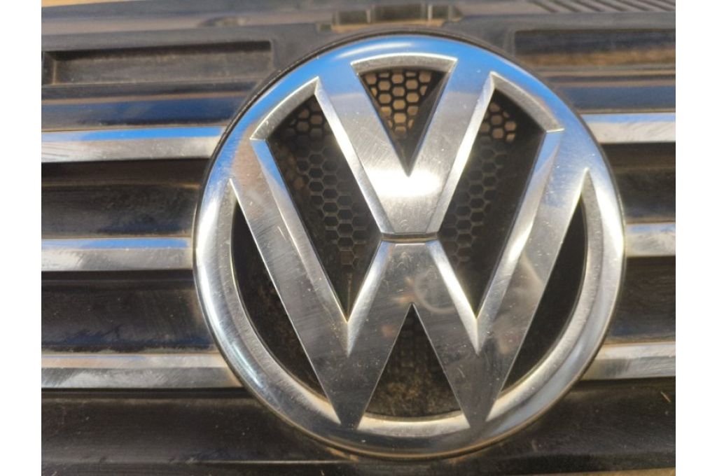 561853651C OQE | Kratka chłodnicy VOLKSWAGEN PASSAT B7 11-15 (378128) - Zdjęcie 3