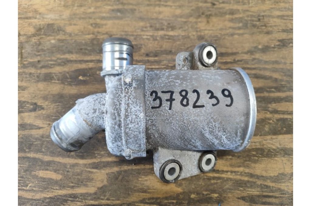 DS7E-8C419-CA | Elektryczna pompa układu chłodzenia FORD FUSION 14- (378239)
