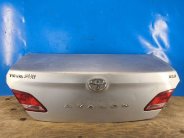 KLAPA TYLNA TOYOTA AVALON 05-12