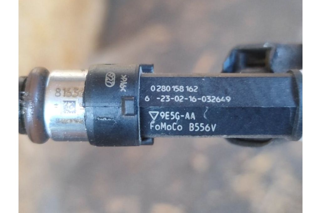 9E5Z-9F593-A | Wtryskiwacz paliwa FORD FUSION 14- (378435) - Zdjęcie 3