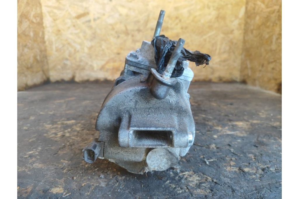 DG9Z-19703-L | Kompresor klimatyzacji FORD FUSION 14- (378437) - Zdjęcie 2