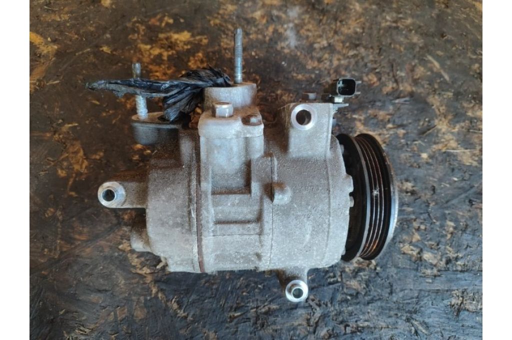 DG9Z-19703-L | Kompresor klimatyzacji FORD FUSION 14- (378437) - Zdjęcie 4