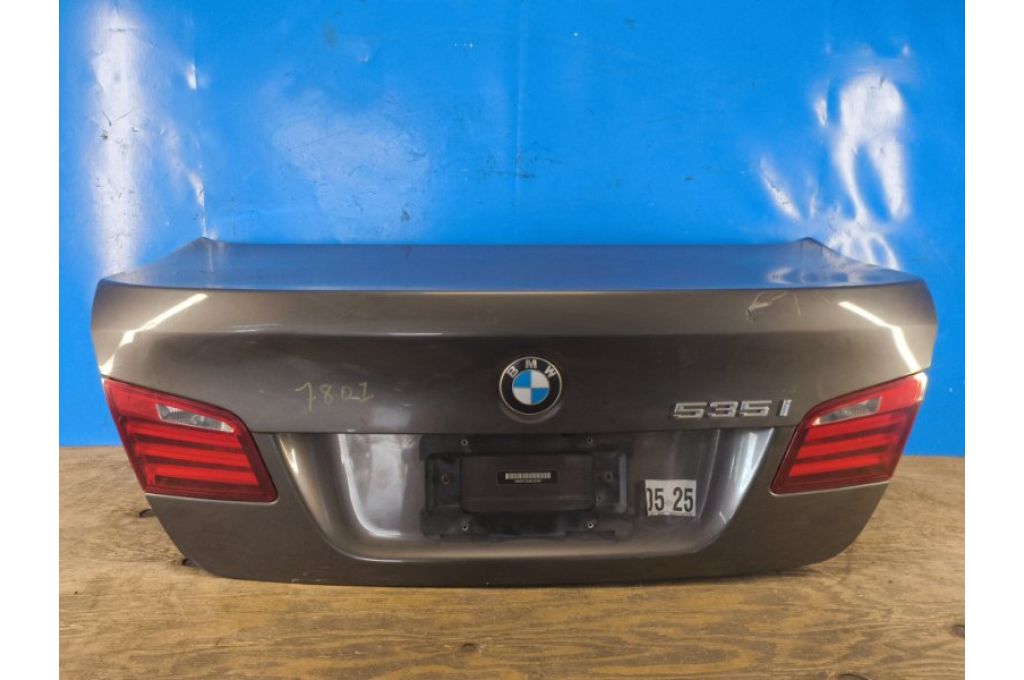 41627240552 | KLAPA TYLNA BMW 5 SERIES (F10) 11-13 (378443)