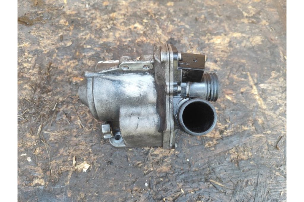 11515A05704 | Elektryczna pompa układu chłodzenia BMW X5 (E70) 07-13 (378771) - Zdjęcie 3