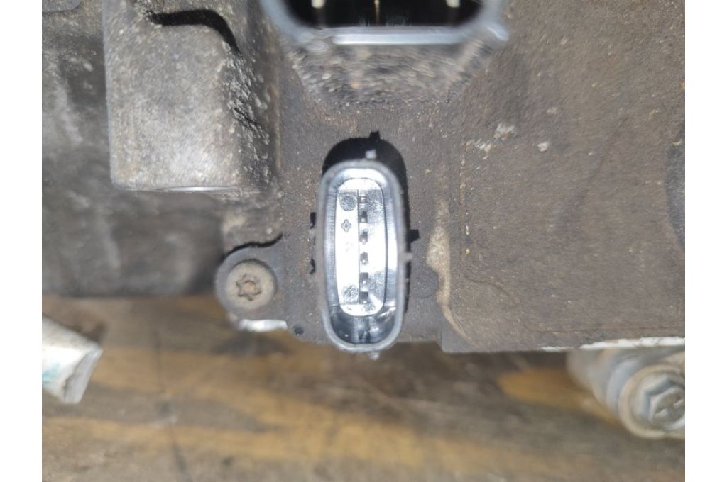 88370-48021 | Kompresor klimatyzacji LEXUS RX300/330/350/400 03-09 (378963) - Zdjęcie 5