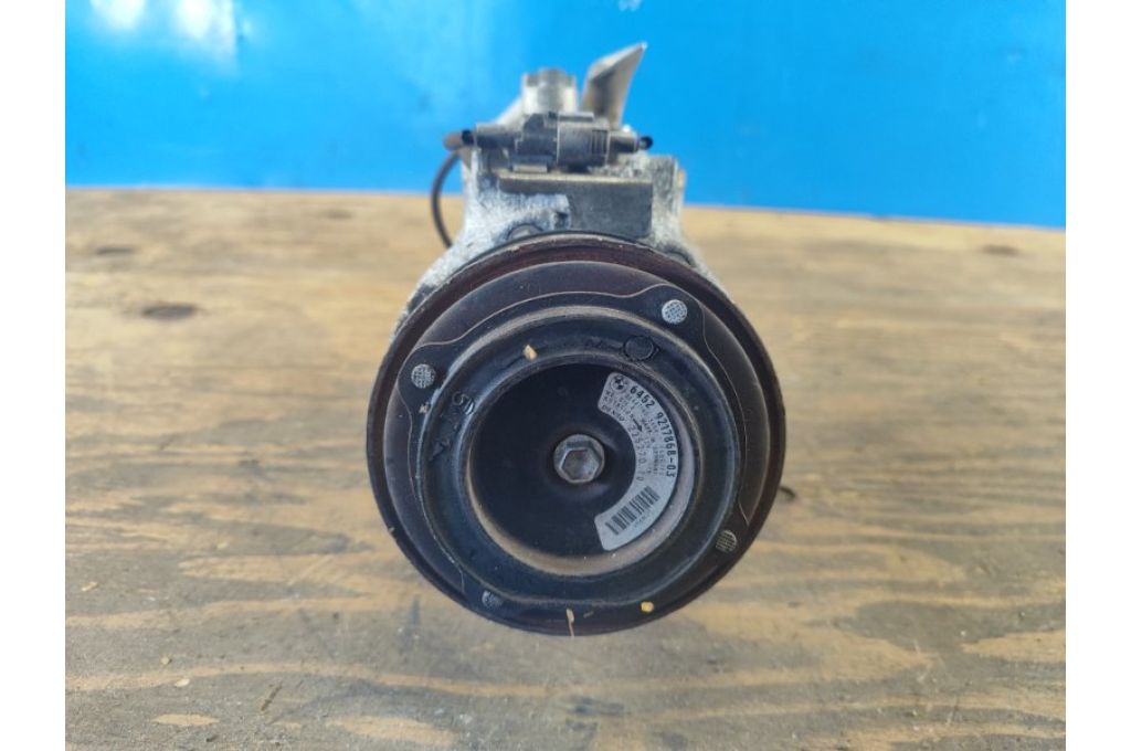 64529399060 | Kompresor klimatyzacji BMW 5 SERIES (F10) 11-13 (379033) - Zdjęcie 2