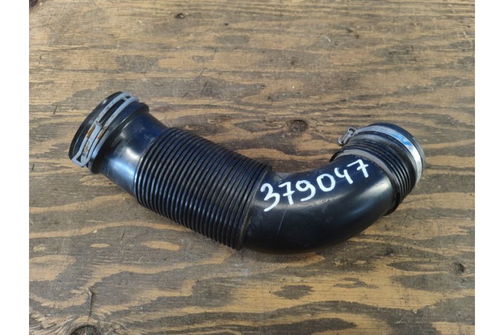 5Q0 129 654 P | Przewód filtra powietrza AUDI A3 (8V) 12–17 (379047)