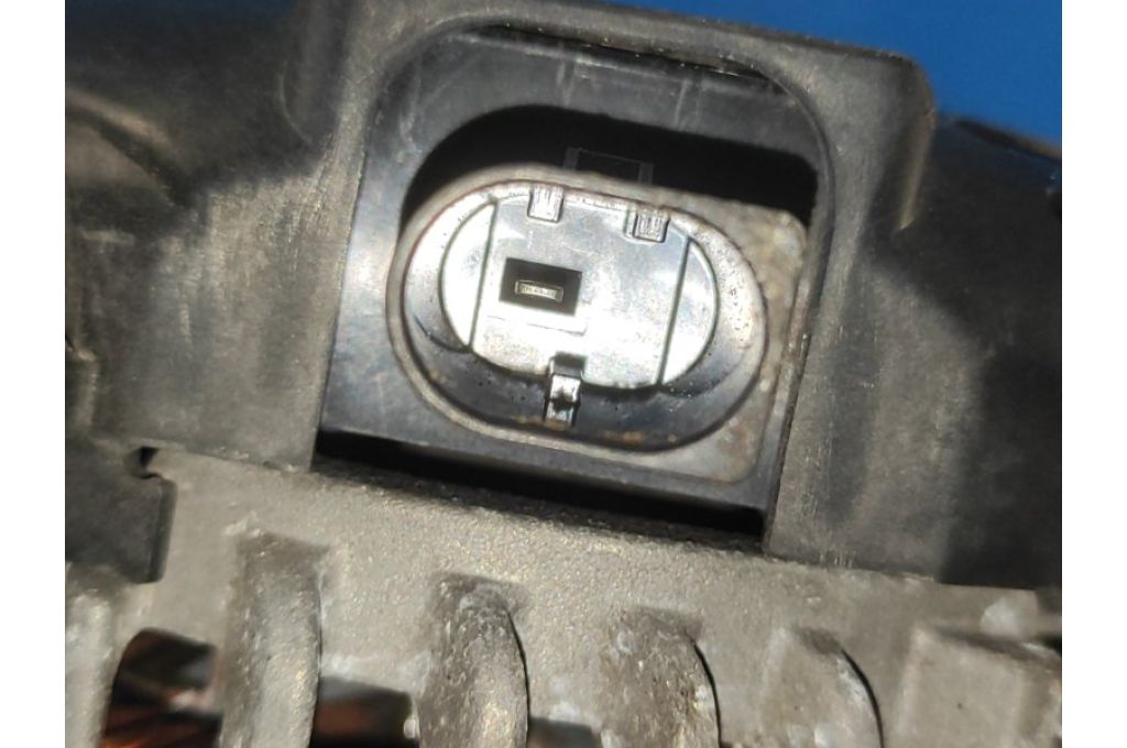 7605478 | Alternator BMW X1 E84 09- (379053) - Zdjęcie 4