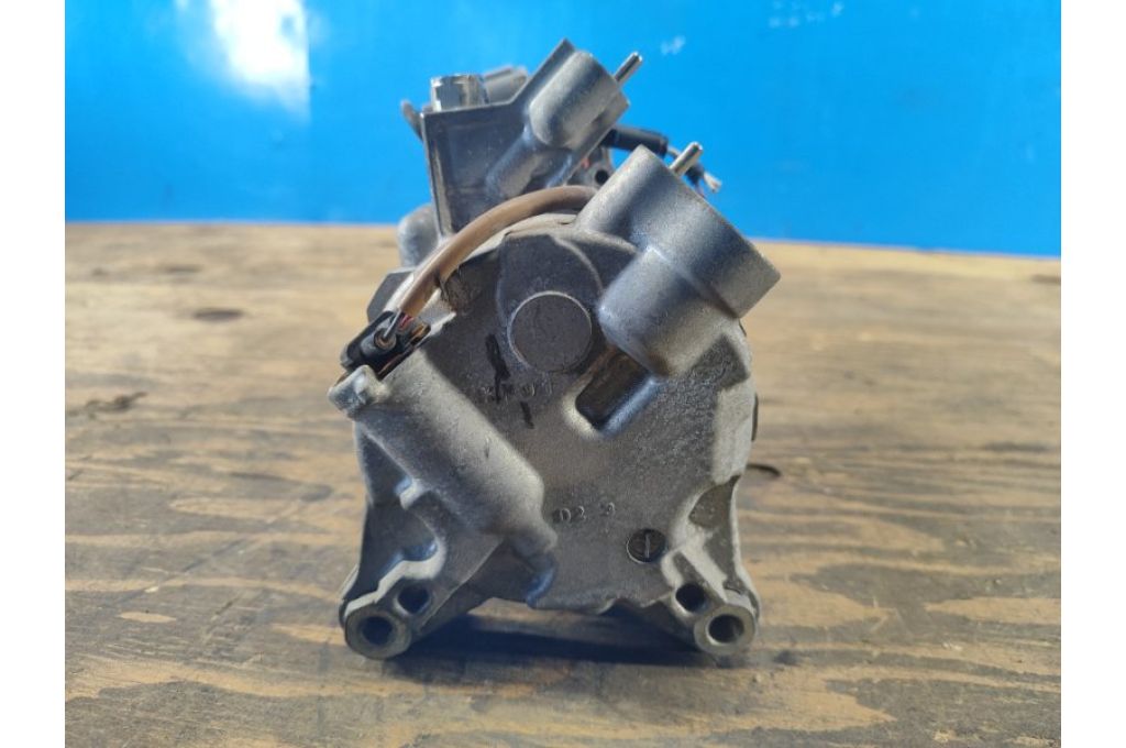 64529223694 | Kompresor klimatyzacji BMW X1 E84 09- (379076) - Zdjęcie 3