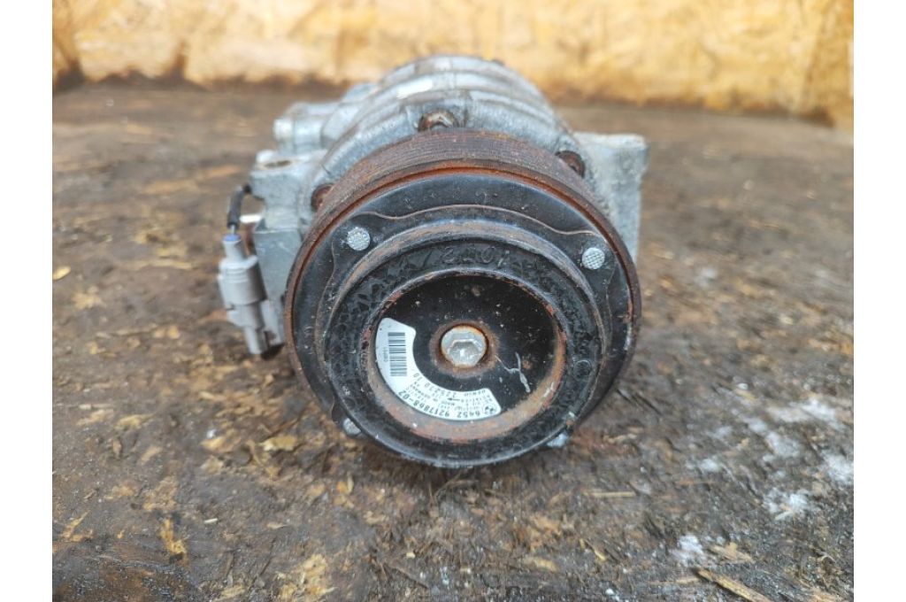 64529399060 | Kompresor klimatyzacji BMW 5 SERIES (F10) 11-13 (379364) - Zdjęcie 5
