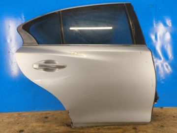 Drzwi tyl. praw. INFINITI Q50 15-20