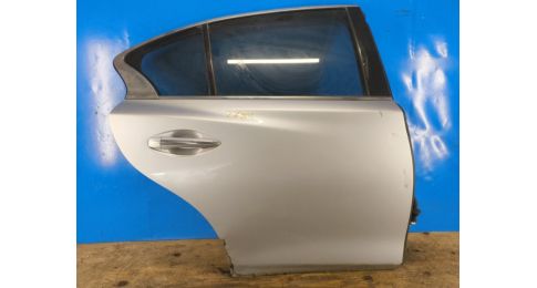 Drzwi tyl. praw. INFINITI Q50 15-20