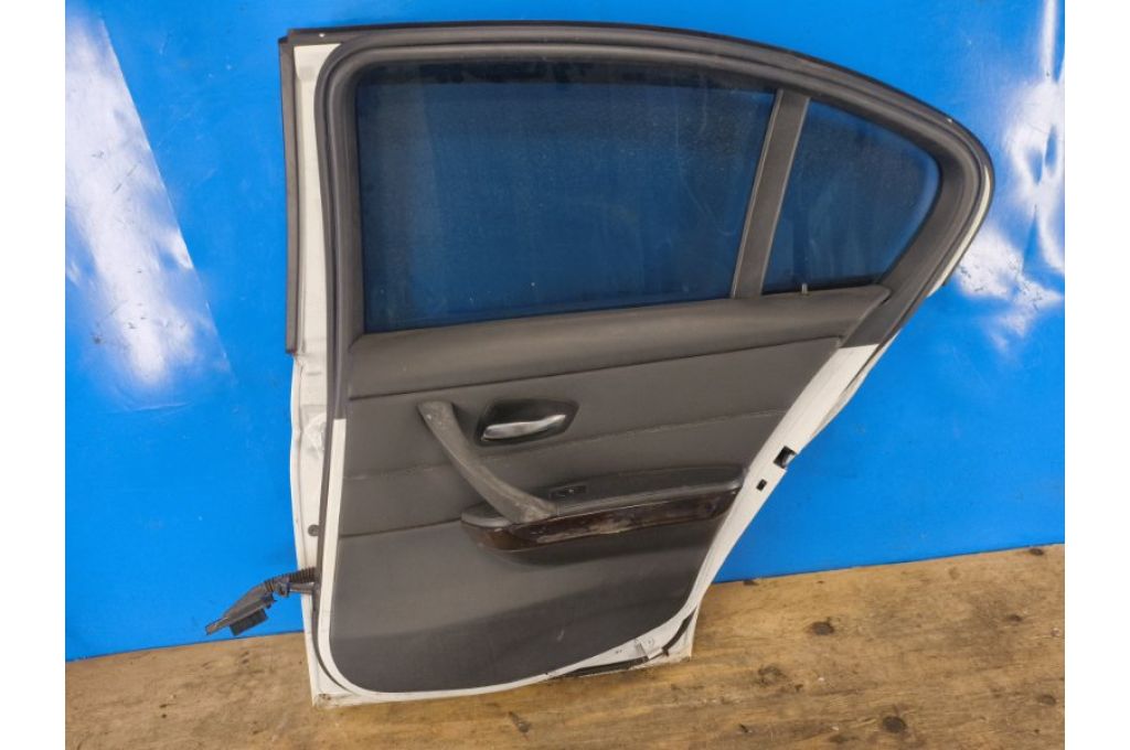 41007203648 | Drzwi tyl. praw. BMW 3 SERIES (E90-E93) 2005–2014 (379595) - Zdjęcie 15
