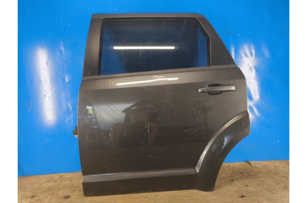 68067473AC | Drzwi tyl. lew. DODGE JOURNEY 08-20 (379842)