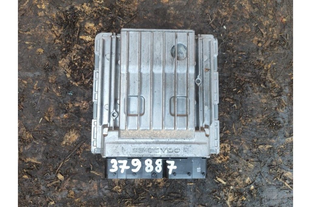 7573863 | Moduł sterowania silnikiem BMW 3 SERIES (E90-E93) 2005–2014 (379887)