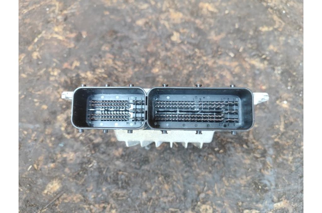 7573863 | Moduł sterowania silnikiem BMW 3 SERIES (E90-E93) 2005–2014 (379887) - Zdjęcie 4