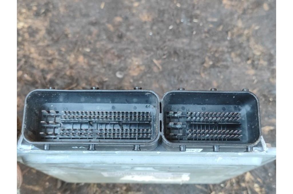 12147602216 | Moduł sterowania silnikiem BMW 3 SERIES (E90-E93) 2005–2014 (379912) - Zdjęcie 4