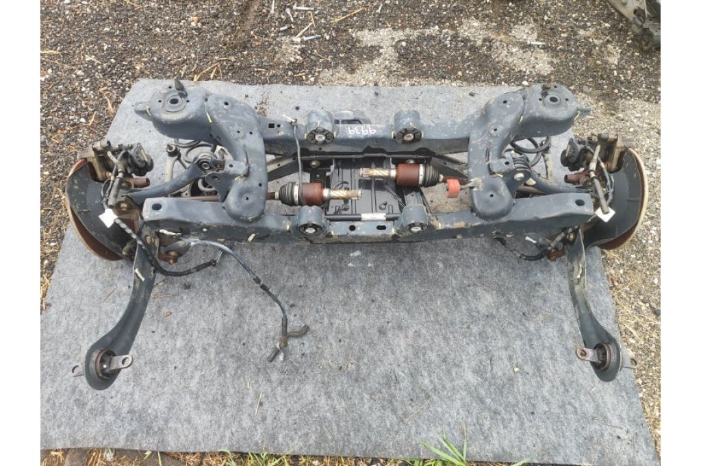 CV6Z-5035-N | Belka tylnego zawieszenia FORD ESCAPE 12-19 (369710)