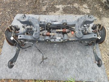 Belka tylnego zawieszenia FORD ESCAPE 12-19
