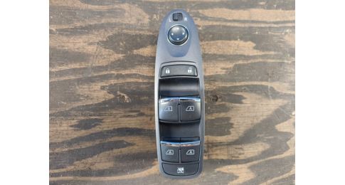 Moduł sterowania podnośnikami szyby przed. lew. INFINITI Q50 15-20