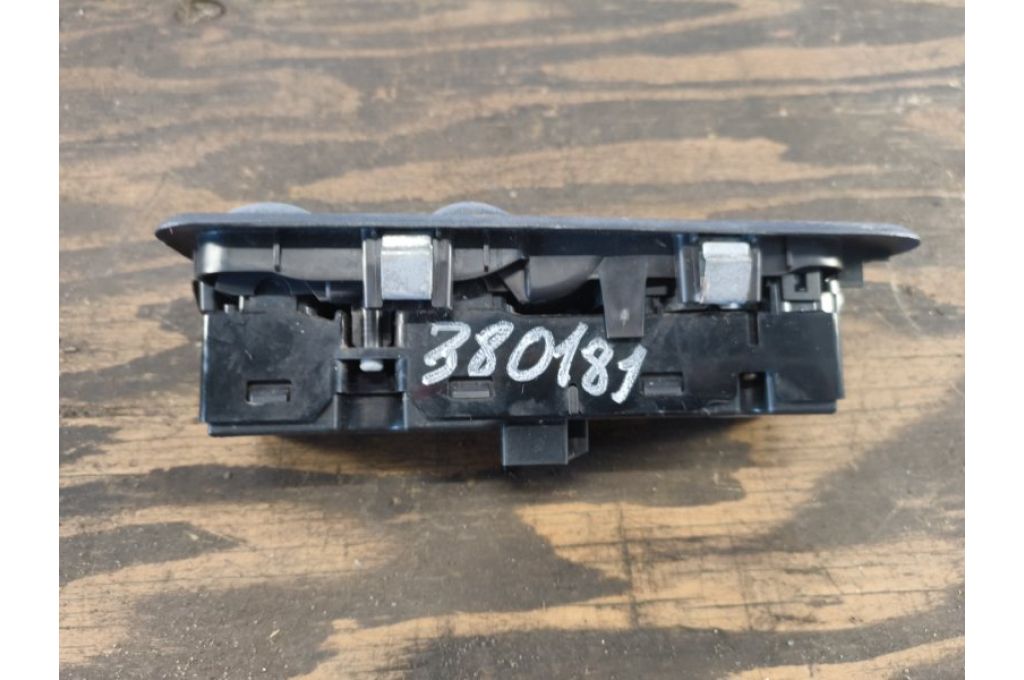 BB5T-14540-BEW | Moduł sterowania podnośnikami szyby przed. lew. FORD EXPLORER 10-20 (380181) - Zdjęcie 4