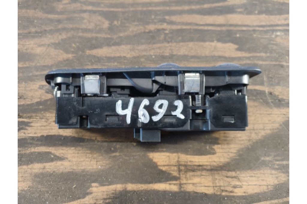 BB5T-14540-BEW | Moduł sterowania podnośnikami szyby przed. lew. FORD EXPLORER 10-20 (380181) - Zdjęcie 5