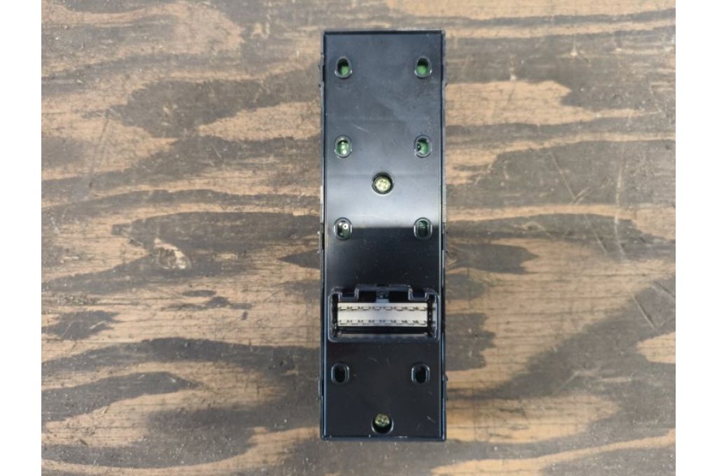 93570-1R111 | Moduł sterowania podnośnikami szyby przed. lew. HYUNDAI ACCENT RB 10- (380187) - Zdjęcie 2