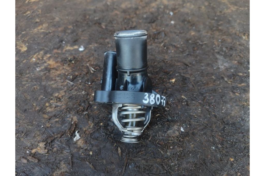 3M4Z-8575-B | Obudowa termostatu FORD ESCAPE 12-19 (380776)