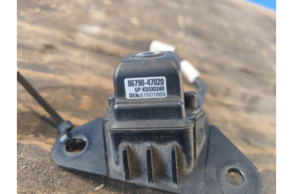 8679047020 | kamera cofania TOYOTA PRIUS - 20 03-11 (310093) - Zdjęcie 2