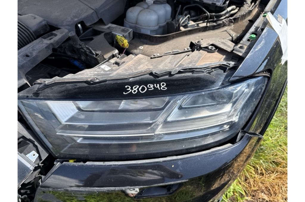 4M0 941 033 B | Reflektor Lampa przednia lew. AUDI Q7 15-19 (380948)