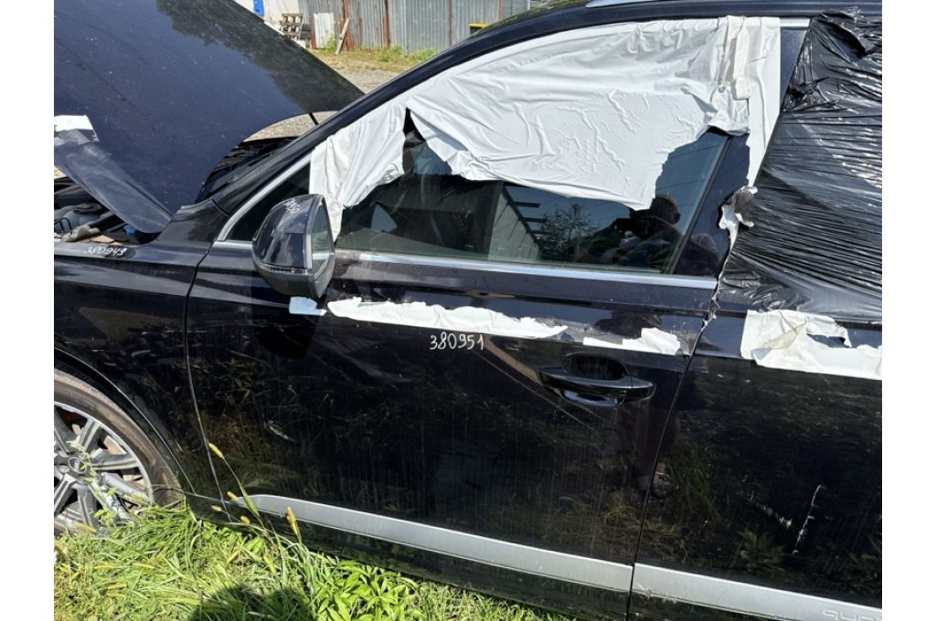 4M0 831 051 F | Drzwi przed. lew. AUDI Q7 15-19 (380951) - Zdjęcie 2