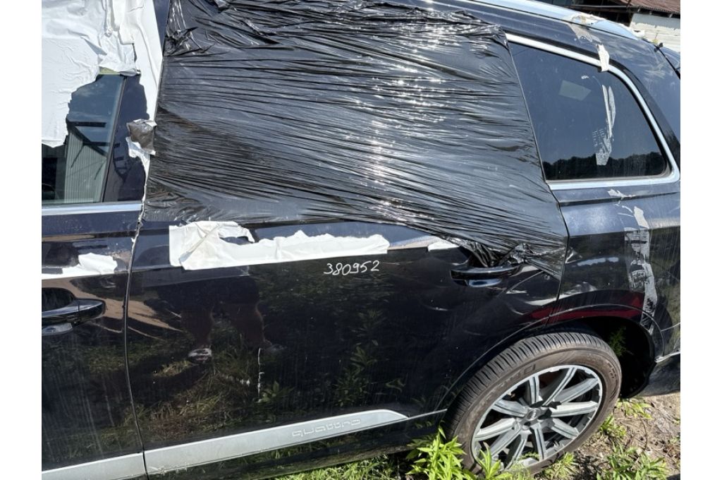 4M0 833 051 E | Drzwi tyl. lew. AUDI Q7 15-19 (380952)