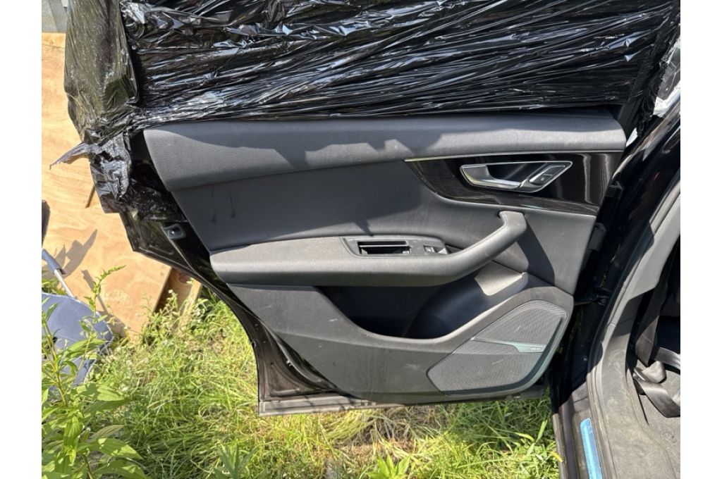 4M0 833 051 E | Drzwi tyl. lew. AUDI Q7 15-19 (380952) - Zdjęcie 7