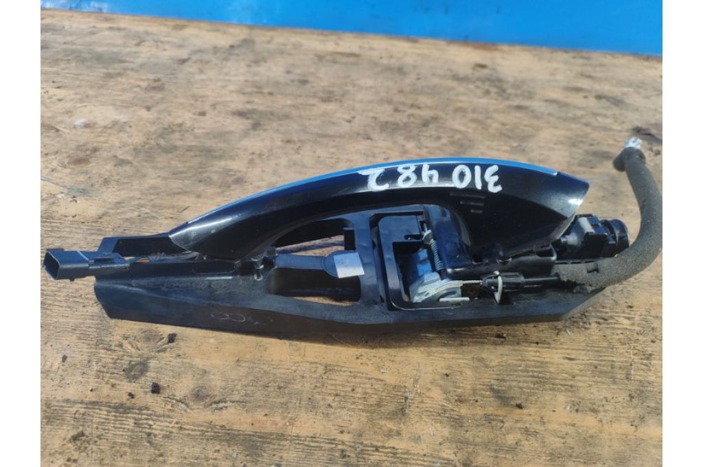 HP5Z-5422404-AAPTM | Zewnętrzna klamka drzwi przed. praw. LINCOLN MKZ 13-20 (310482) - Zdjęcie 3